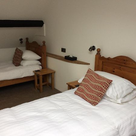 Burcott Mill Guesthouse Wells Esterno foto