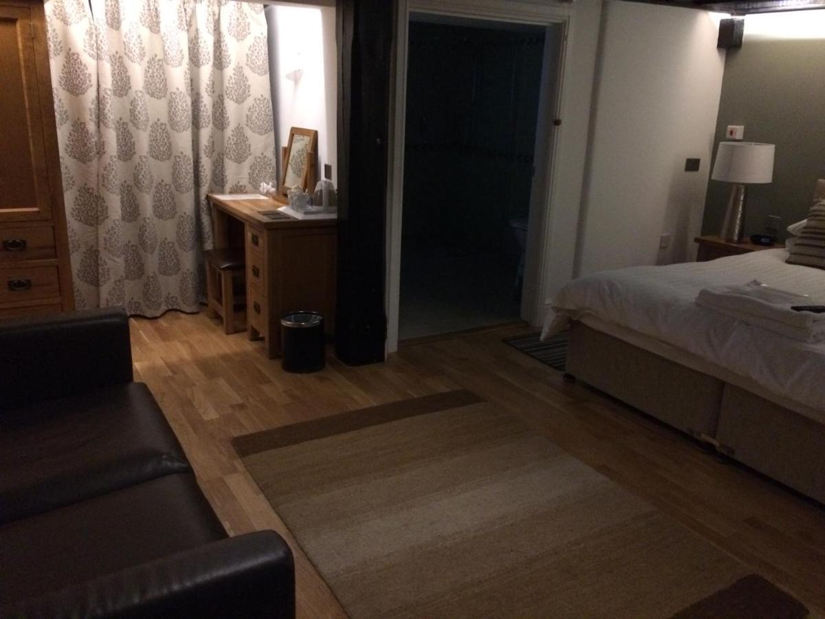 Burcott Mill Guesthouse Wells Esterno foto