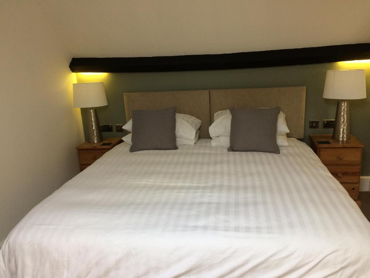 Burcott Mill Guesthouse Wells Esterno foto